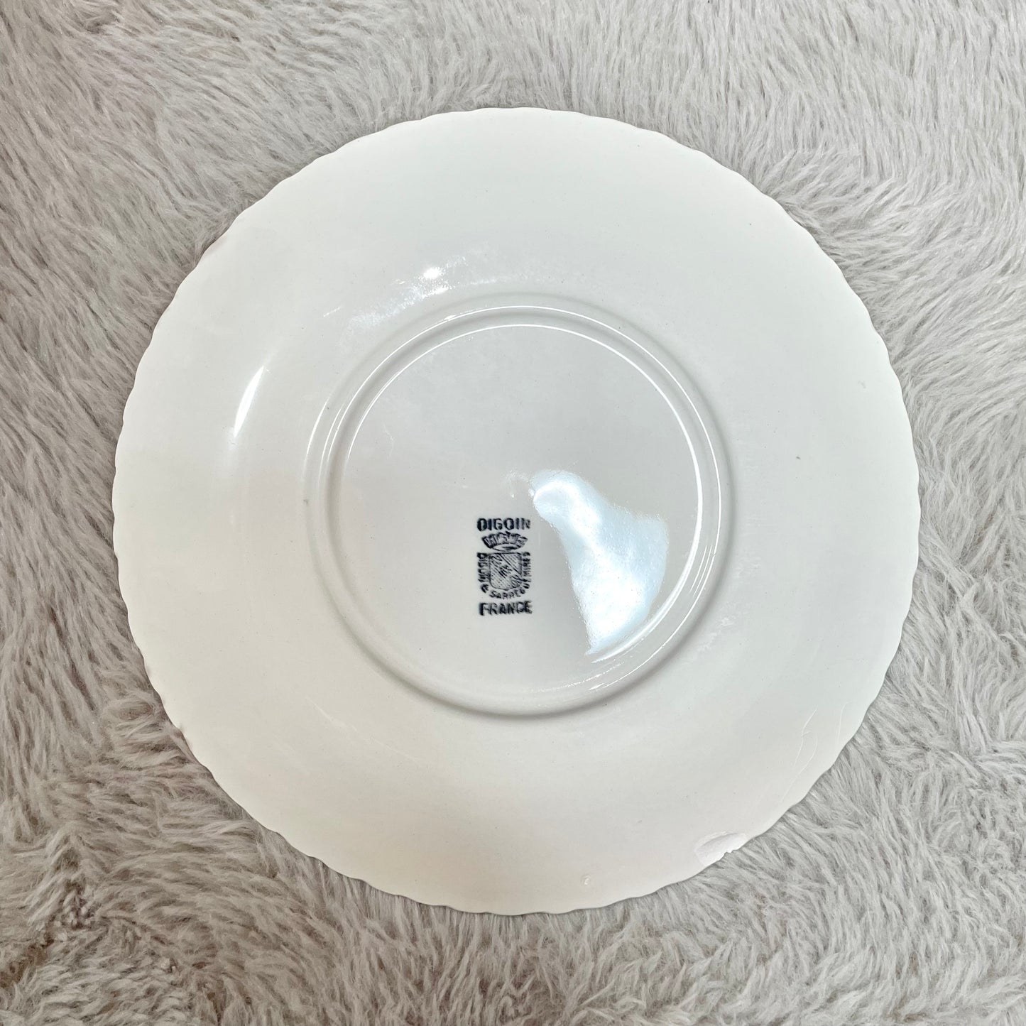 Chocolate colore cup & saucer