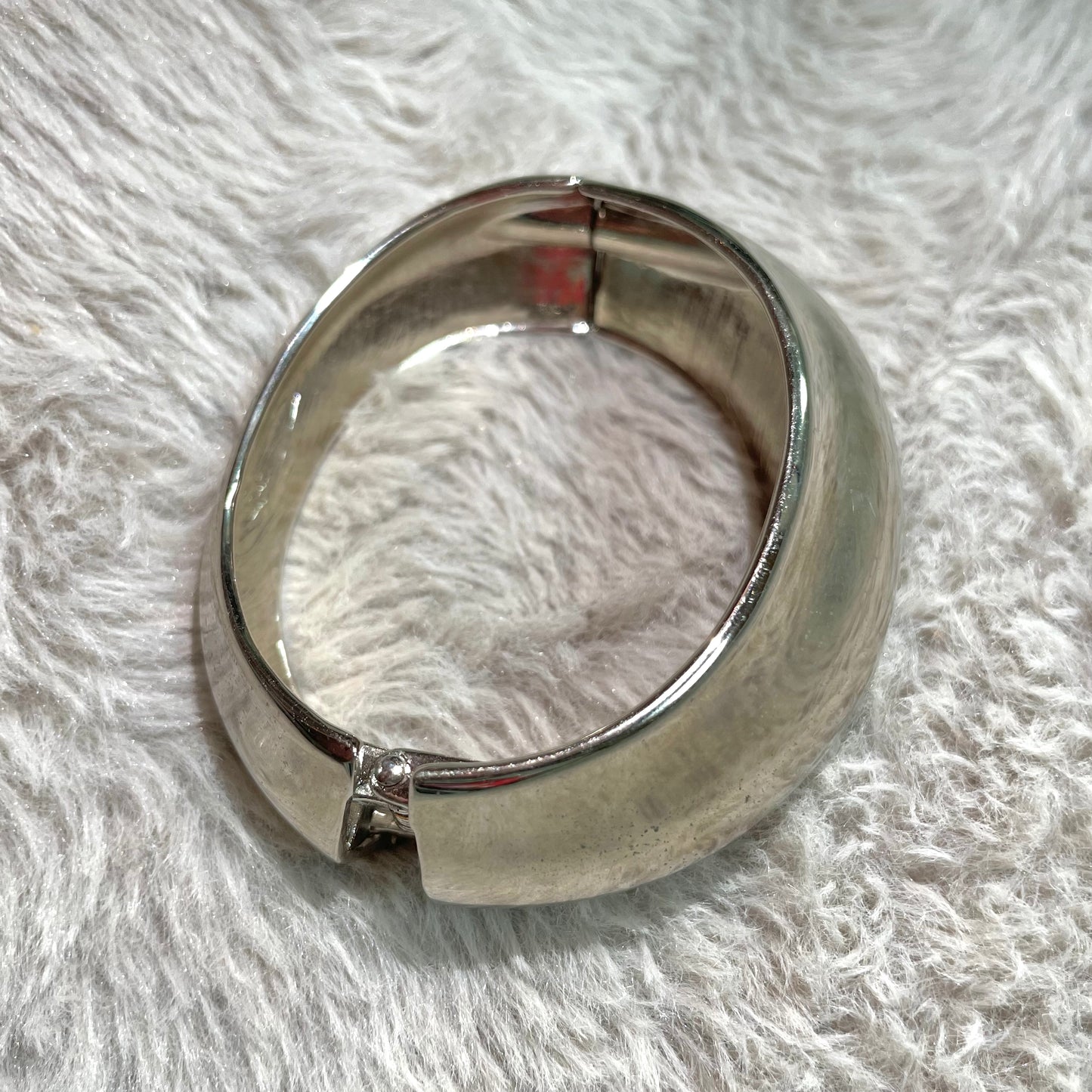 Silver bangle