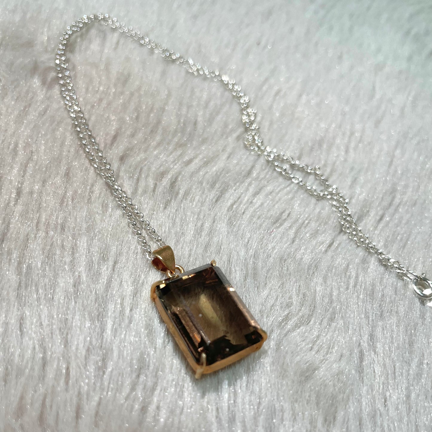 Brown gemstone necklace