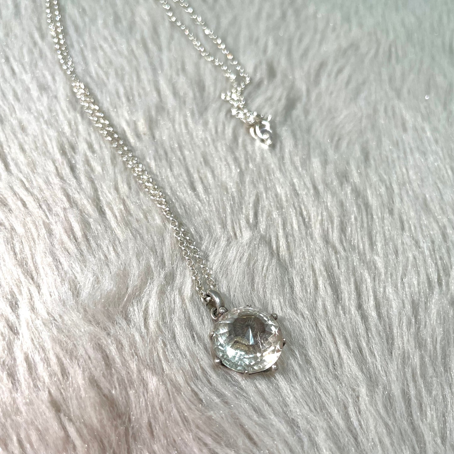 Diamond-style necklace