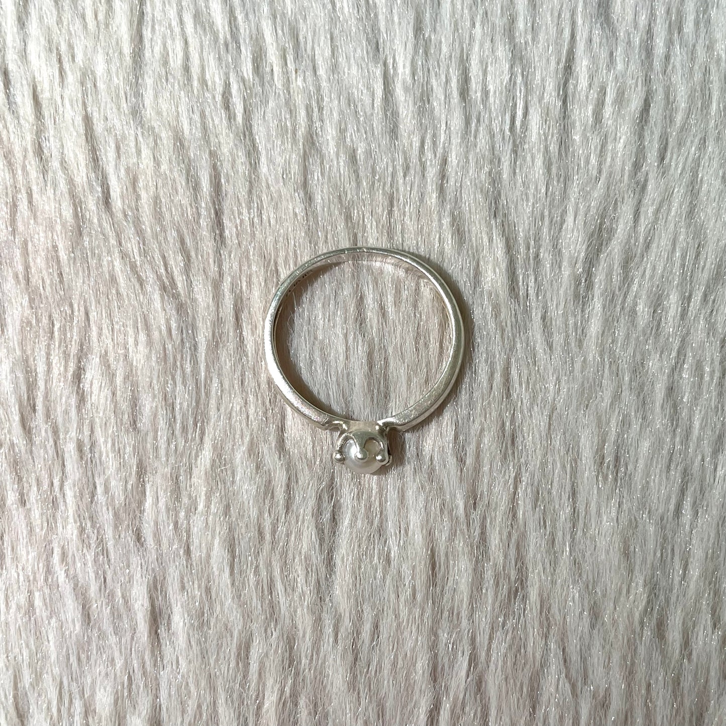 Blue tinged pearl ring
