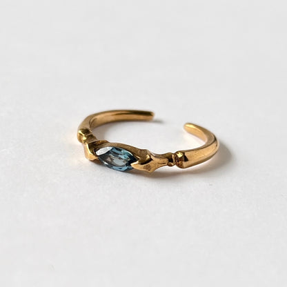 [ london blue topaz ] polar star gold