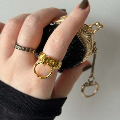 [ circle ] ring gold