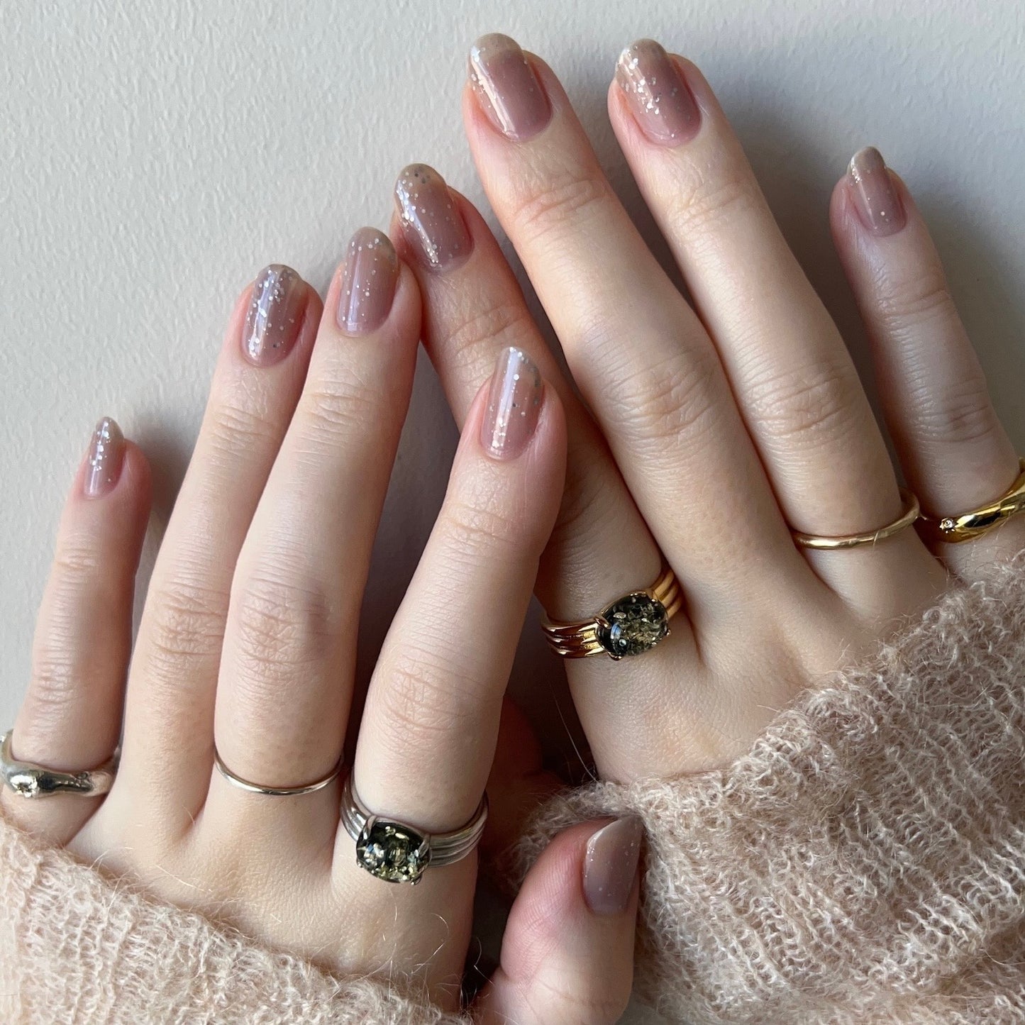 [ black amber ] trois gold