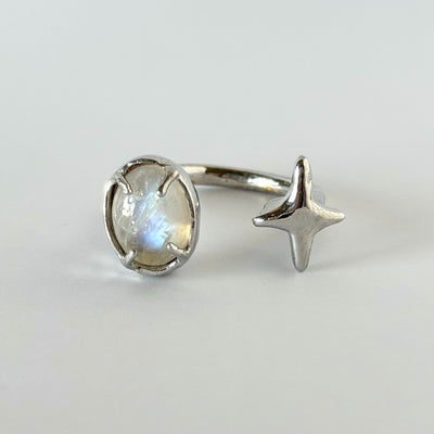 [ rainbow moon stone ] four pointed star silver