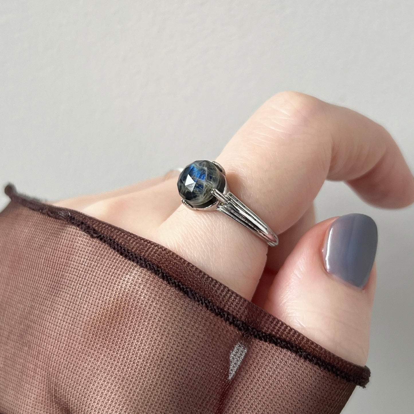 [ onyx, labradorite & crystal ] croissant silver