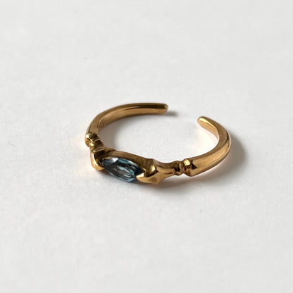 [ london blue topaz ] polar star gold