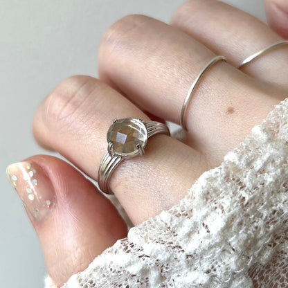 [ green amethyst (multi-faceted) ] croissant silver