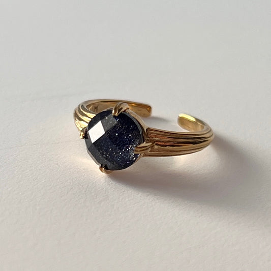 [ blue gold stone (multi-faceted) ] croissant gold