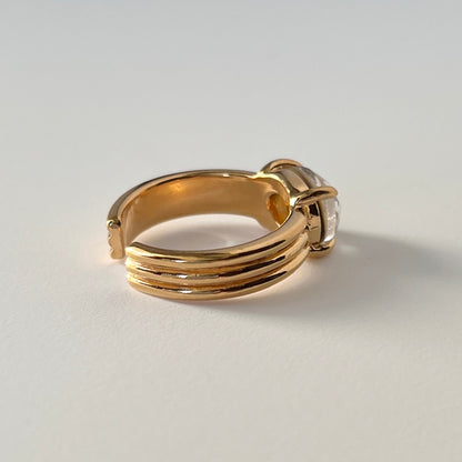 [ black shell (multi-faceted) ] trois gold
