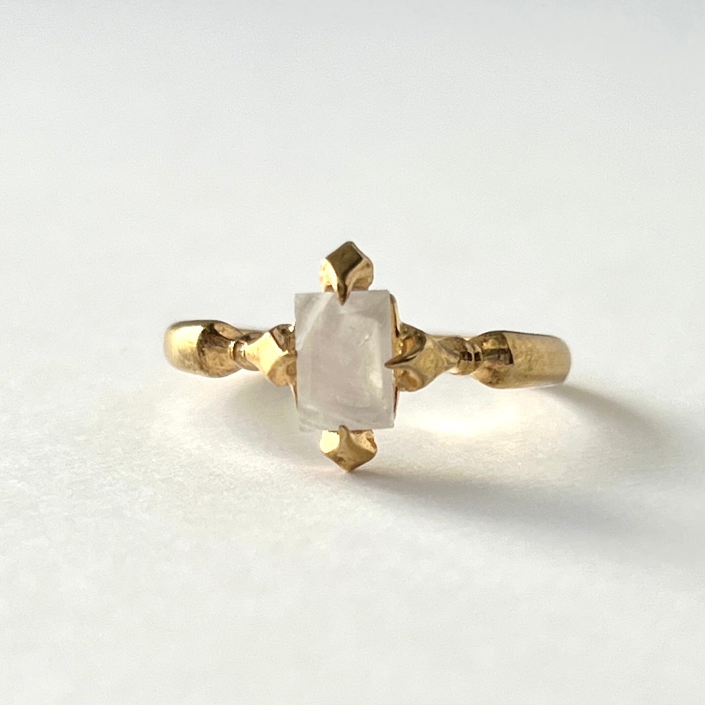 [ rainbow moon stone ] polaris gold