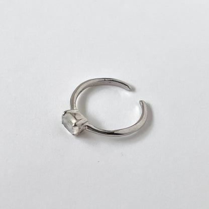 [ rainbow moon stone ] oval faceted cut ring  silver