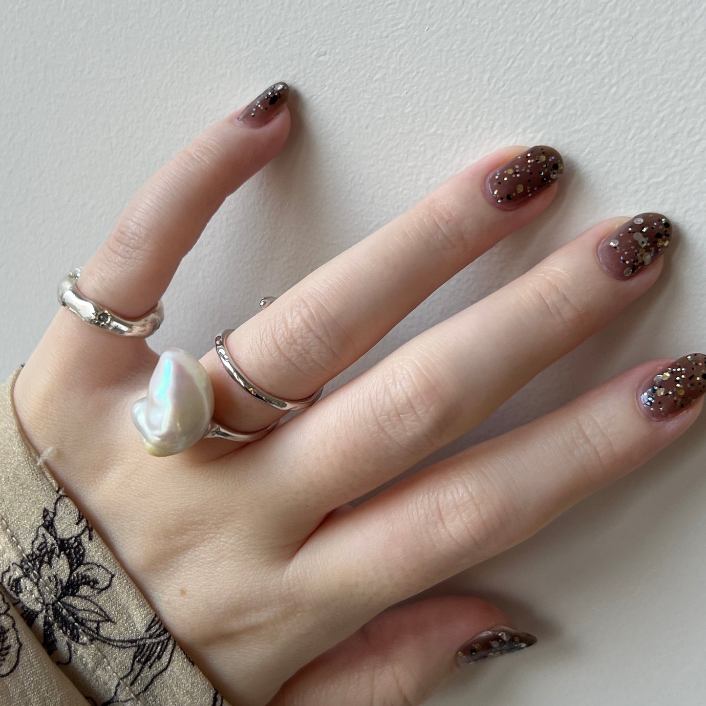 [ ✴︎12 ] oyster pearl mini ring