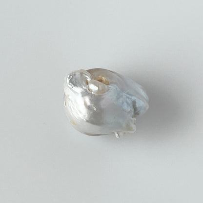 [ ✴︎17 ] oyster pearl mini ring