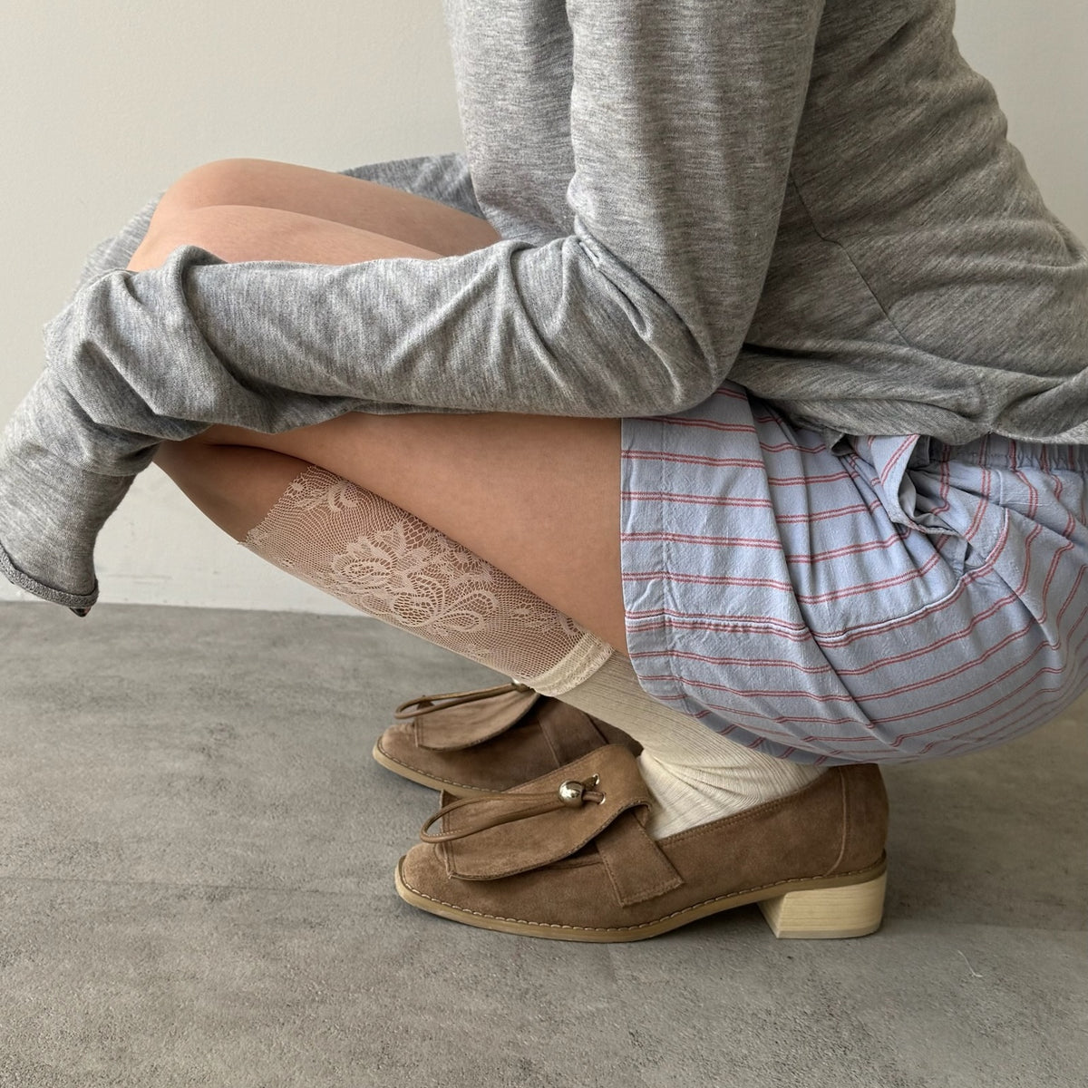 【Beige】suede flap loafer【サンプル品(返品不可)】