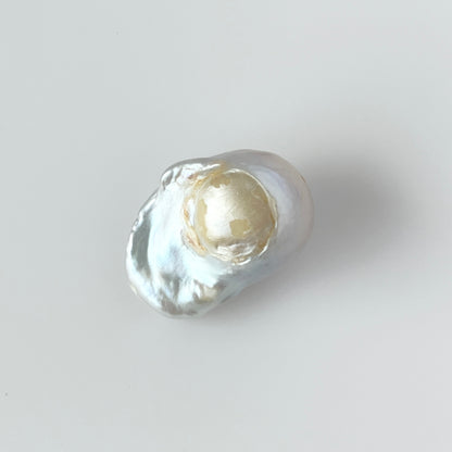 [ ✴︎18 ] oyster pearl mini ring