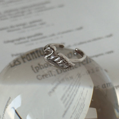 [ silver ] swan pinky