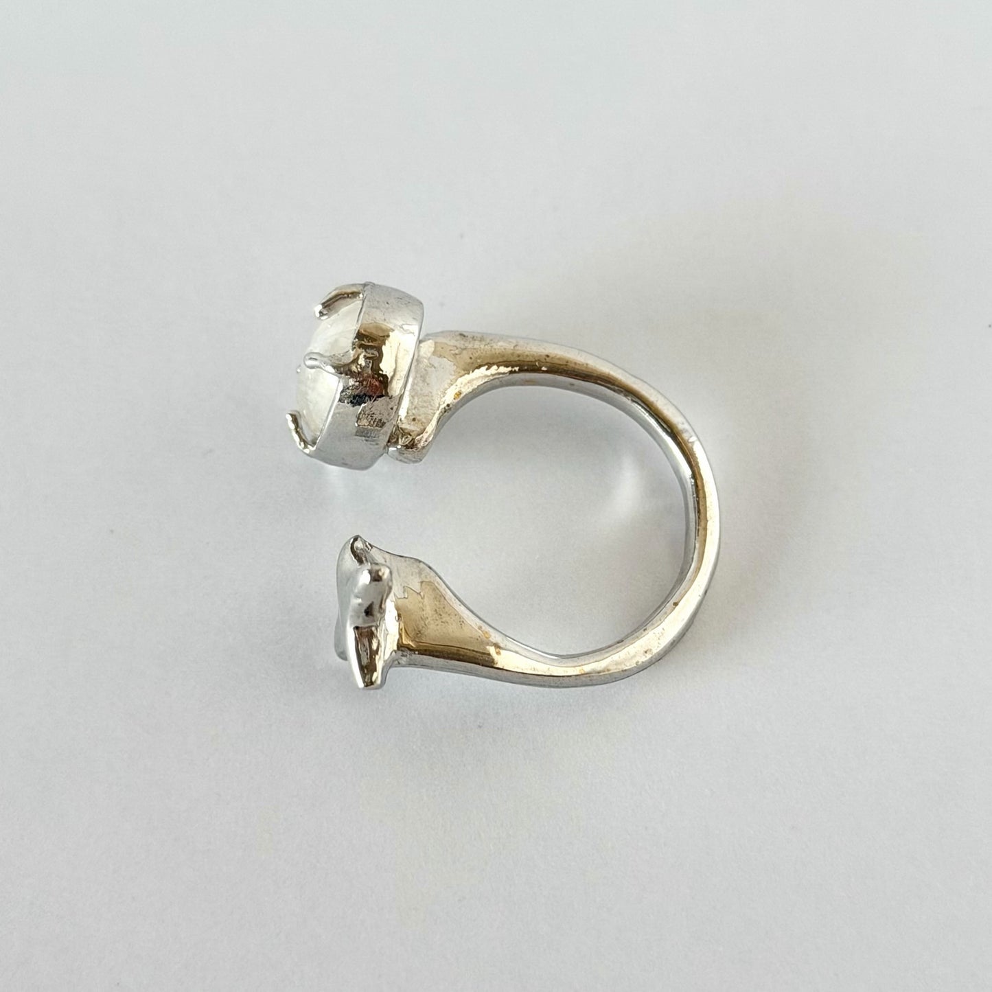 [ rainbow moon stone ] four pointed star silver