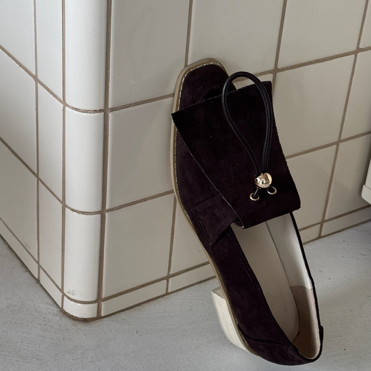 【Brown】suede flap loafer【サンプル品(返品不可)】