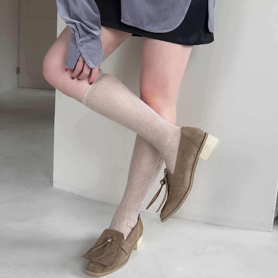 【Beige】suede flap loafer【サンプル品(返品不可)】
