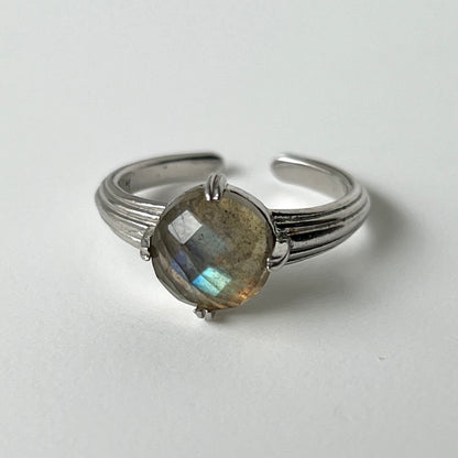 [ labradorite (rose cut) ] croissant silver