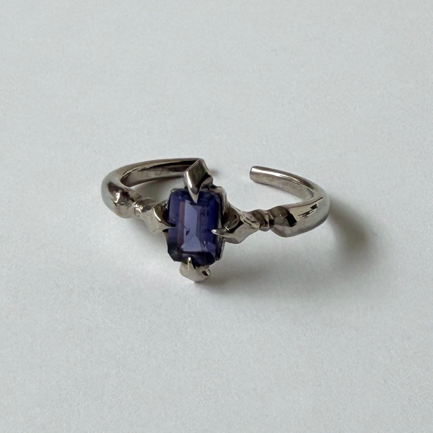 [ iolite ] polaris silver