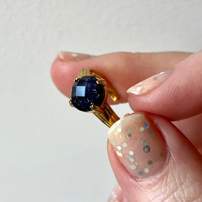 [ blue gold stone (multi-faceted) ] croissant gold