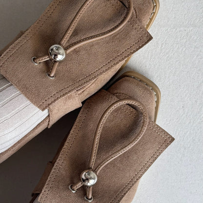 【Beige】suede flap loafer【サンプル品(返品不可)】