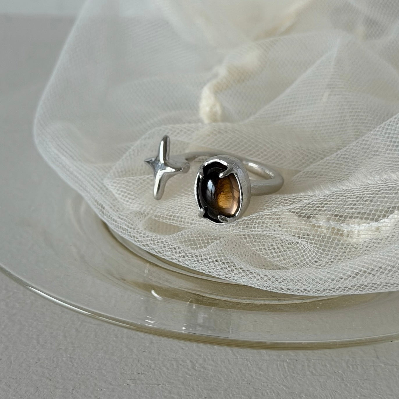 [ smoky quartz ] four pointed star silver