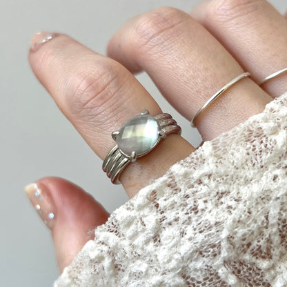 [ black shell (multi-faceted) ] trois silver