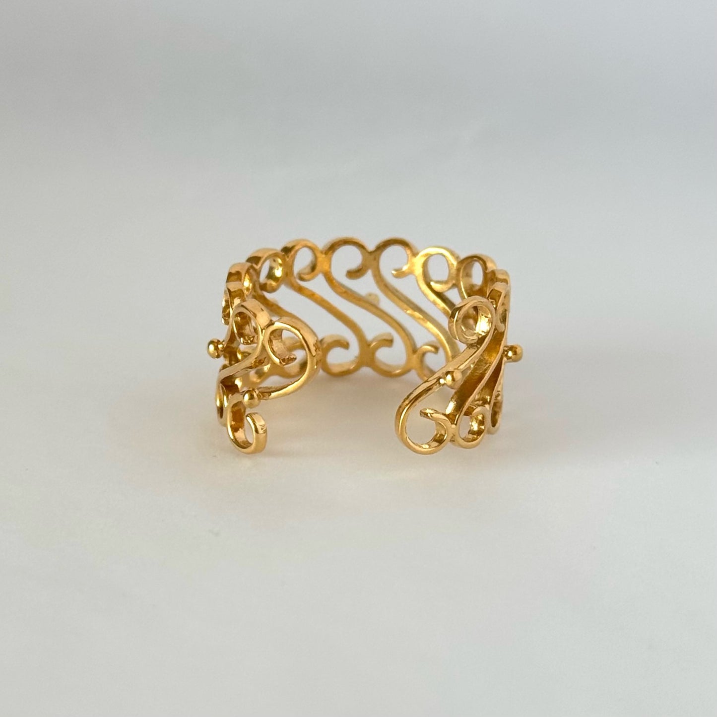 [ gold ] garden decor [ free size ]