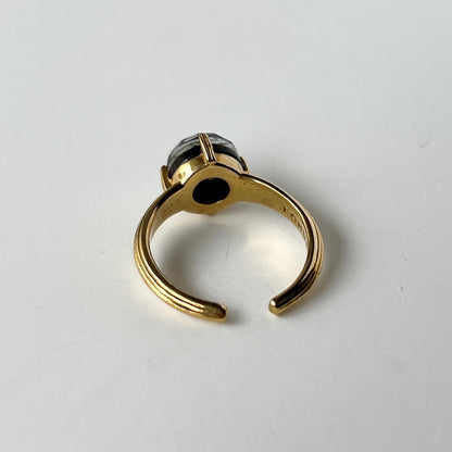 [ onyx, labradorite & crystal ] croissant gold