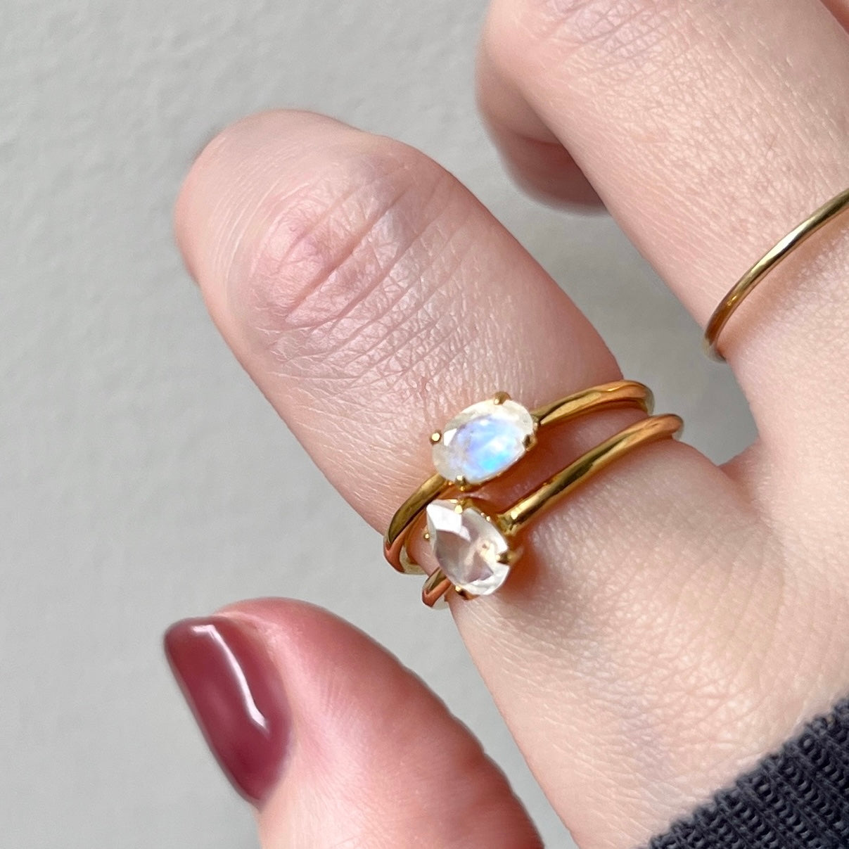 [ rainbow moon stone ] drop faceted cut ring  gold