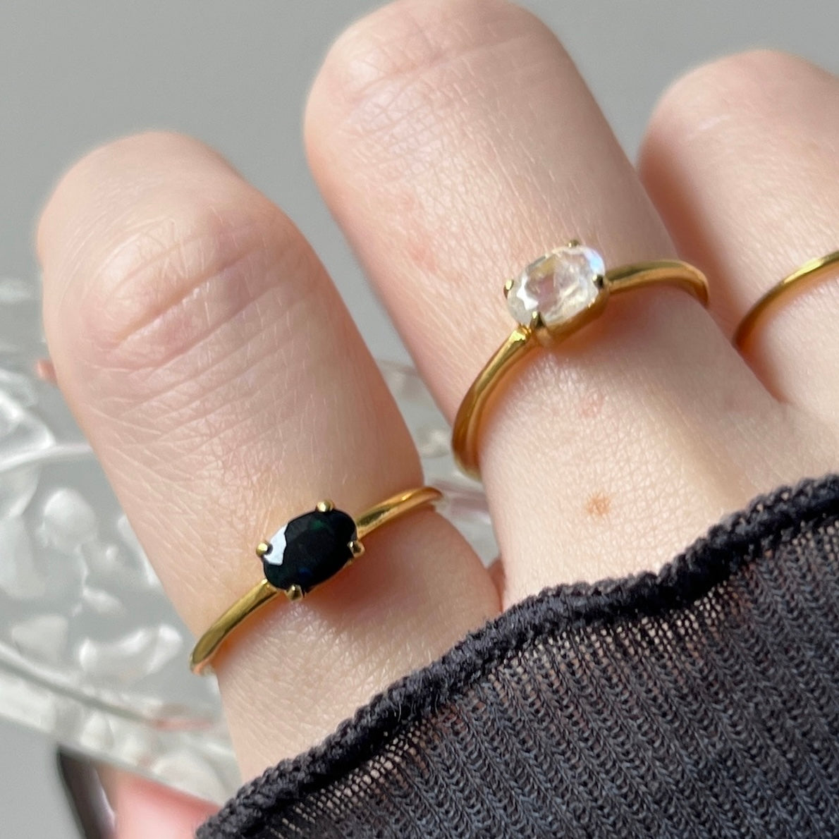 [ rainbow moon stone ] oval faceted cut ring  gold