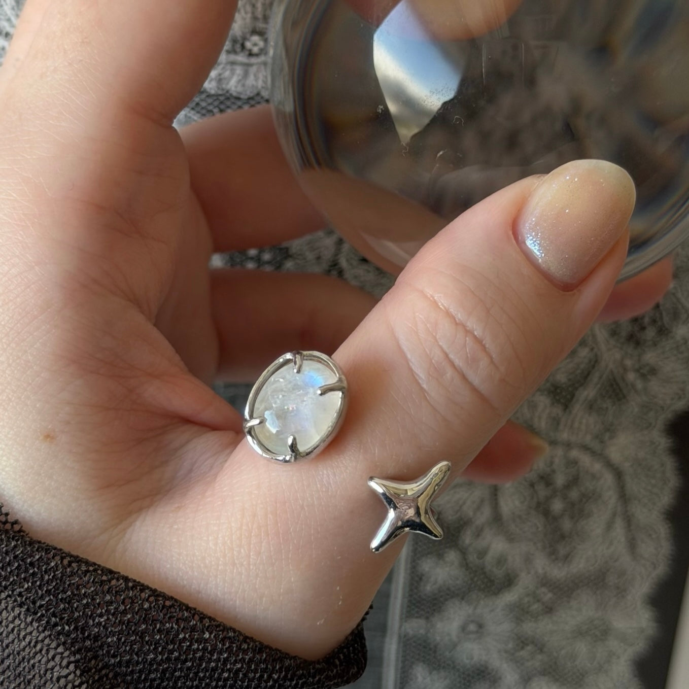 [ rainbow moon stone ] four pointed star silver