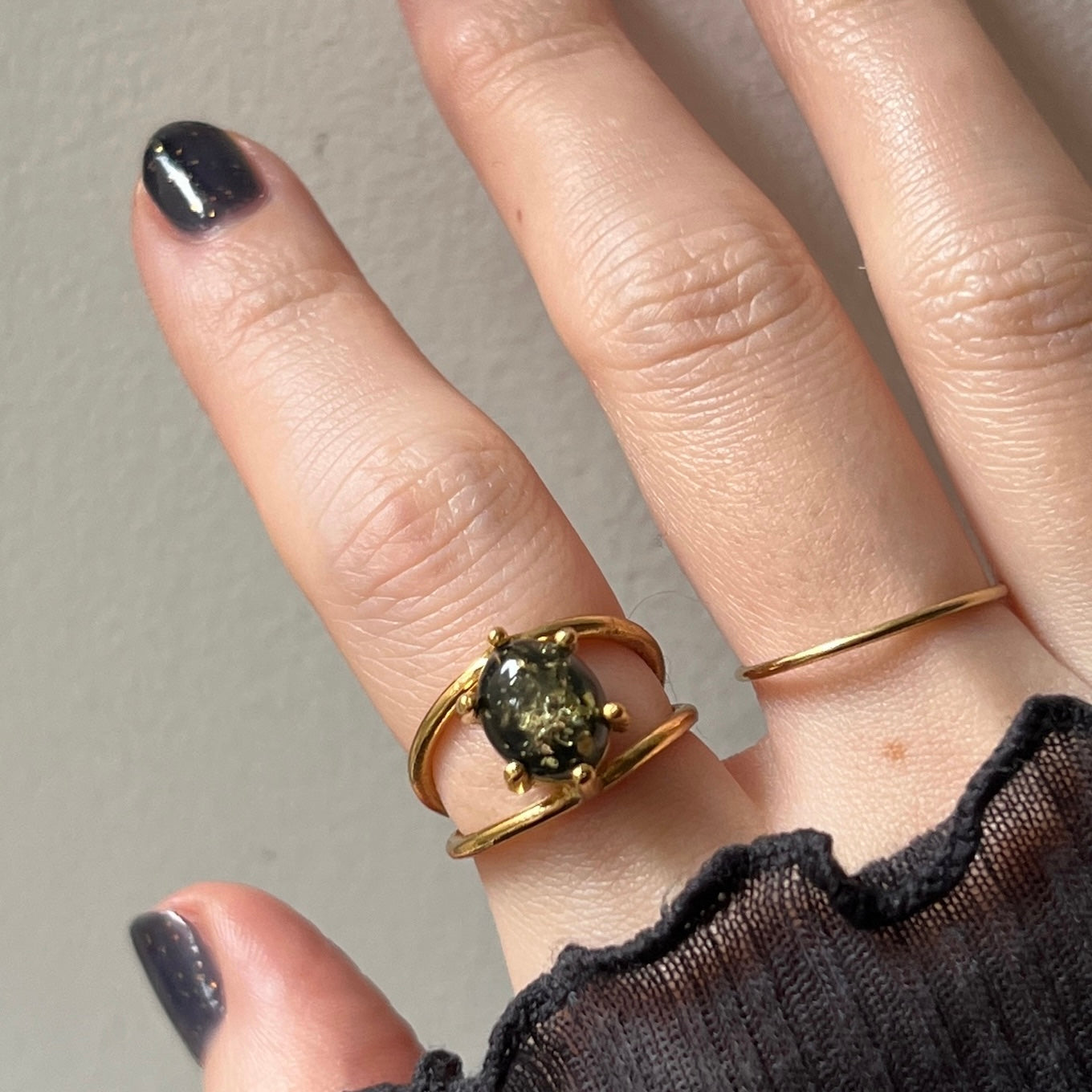 [ black amber ] double gold