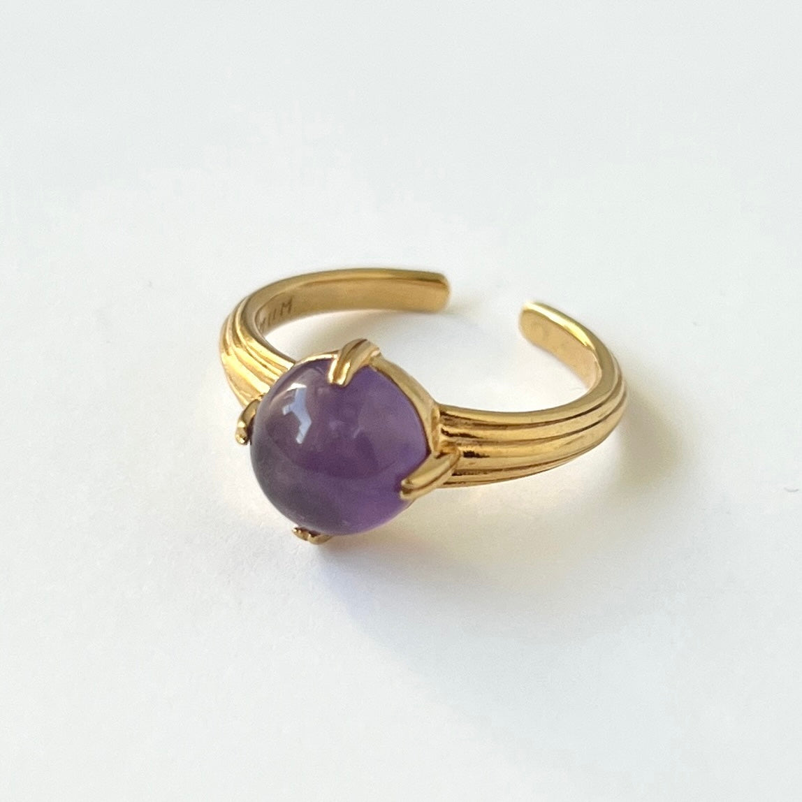 [ amethyst ] croissant gold