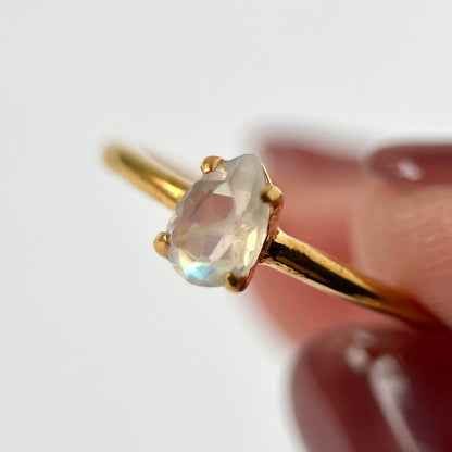 [ rainbow moon stone ] drop faceted cut ring  gold