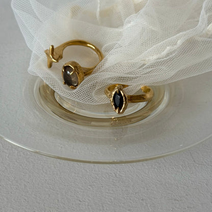 [ black spinel ] marquis stone gold