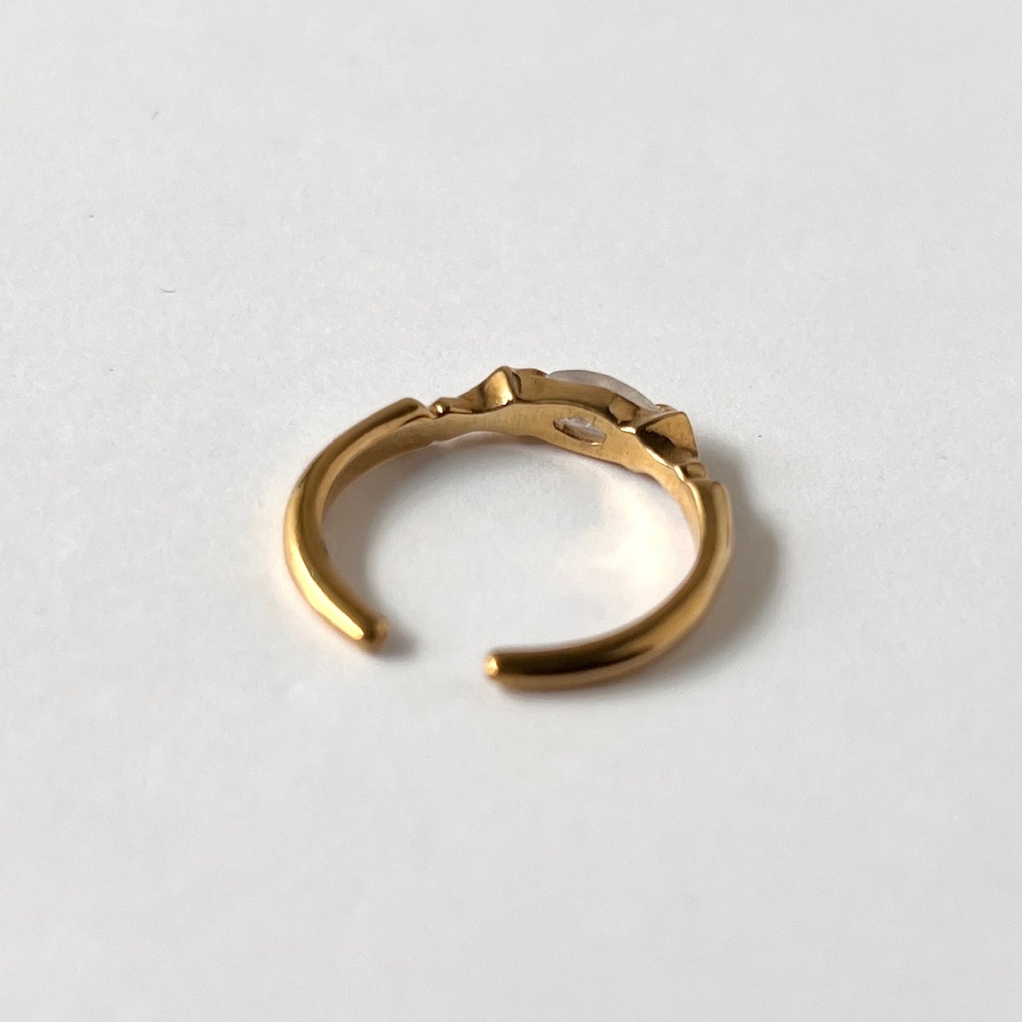 [ rainbow moon stone ] polar star gold