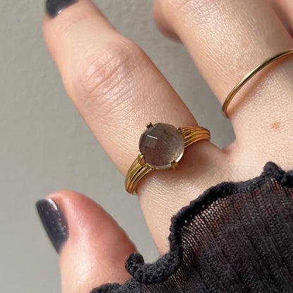 [ labradorite (rose cut) ] croissant gold