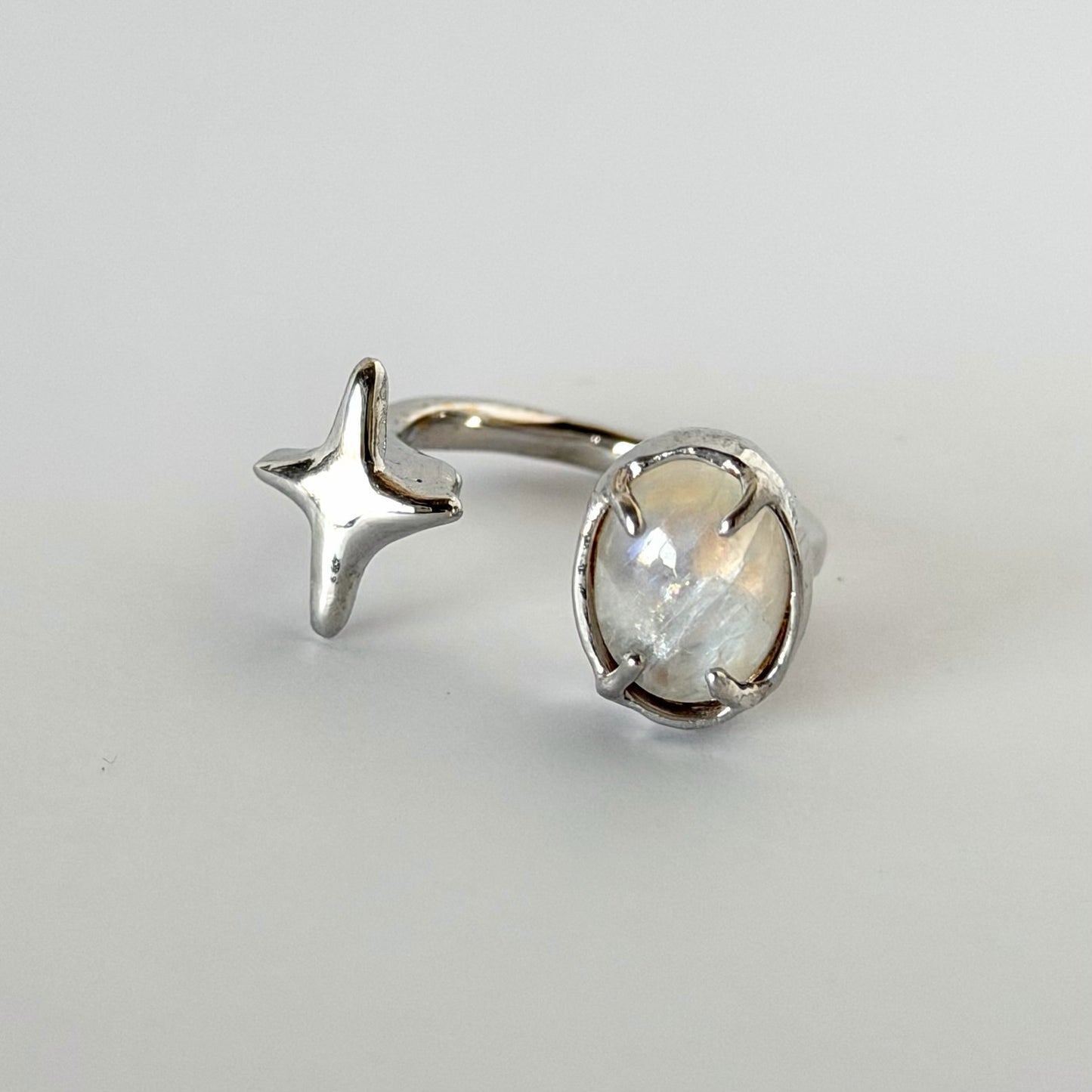 [ rainbow moon stone ] four pointed star silver