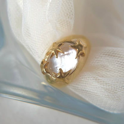 [ mother of pearl doublet ] twinkle ring gold