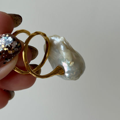 [ ✴︎12 ] oyster pearl mini ring