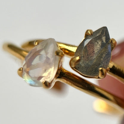 [ rainbow moon stone ] drop faceted cut ring  gold