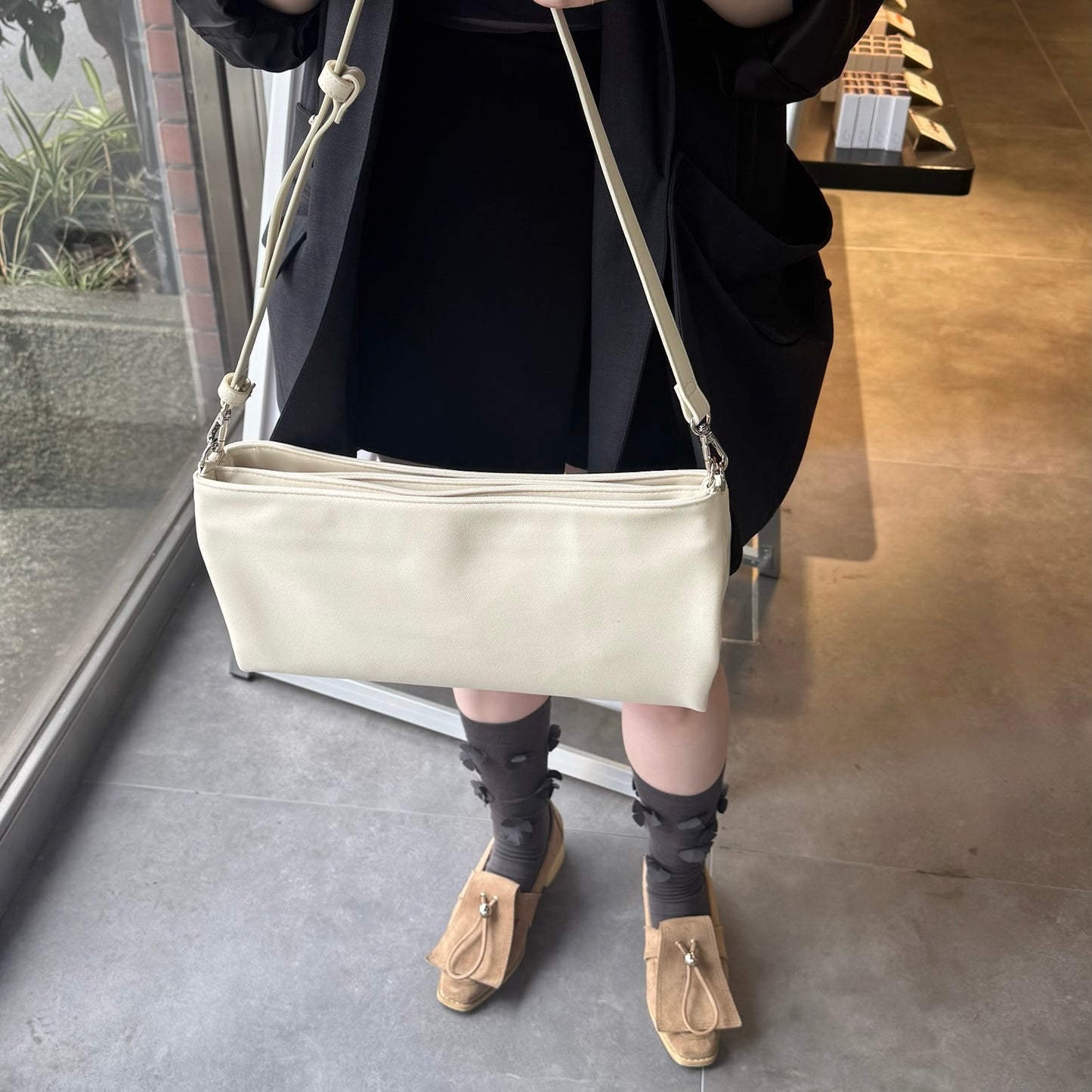 【IVORY】2way suede shoulder tote bag