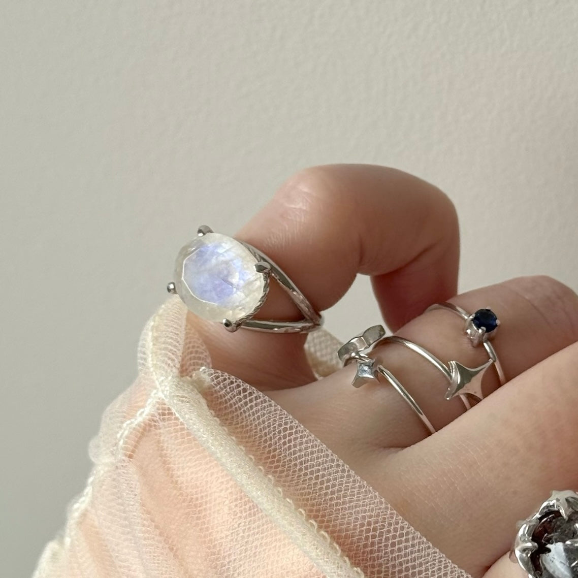 [ rainbow moon stone ] reine pinky silver