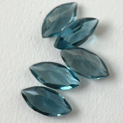 [ london blue topaz ] polar star gold