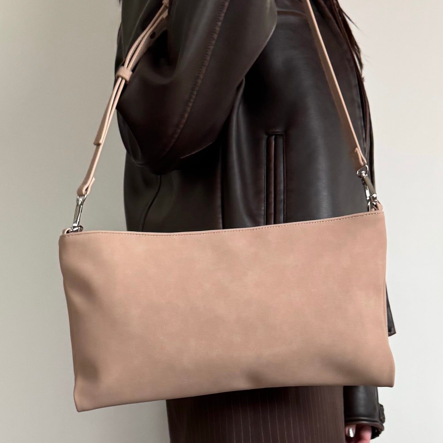 【BEIGE】2way suede shoulder tote bag