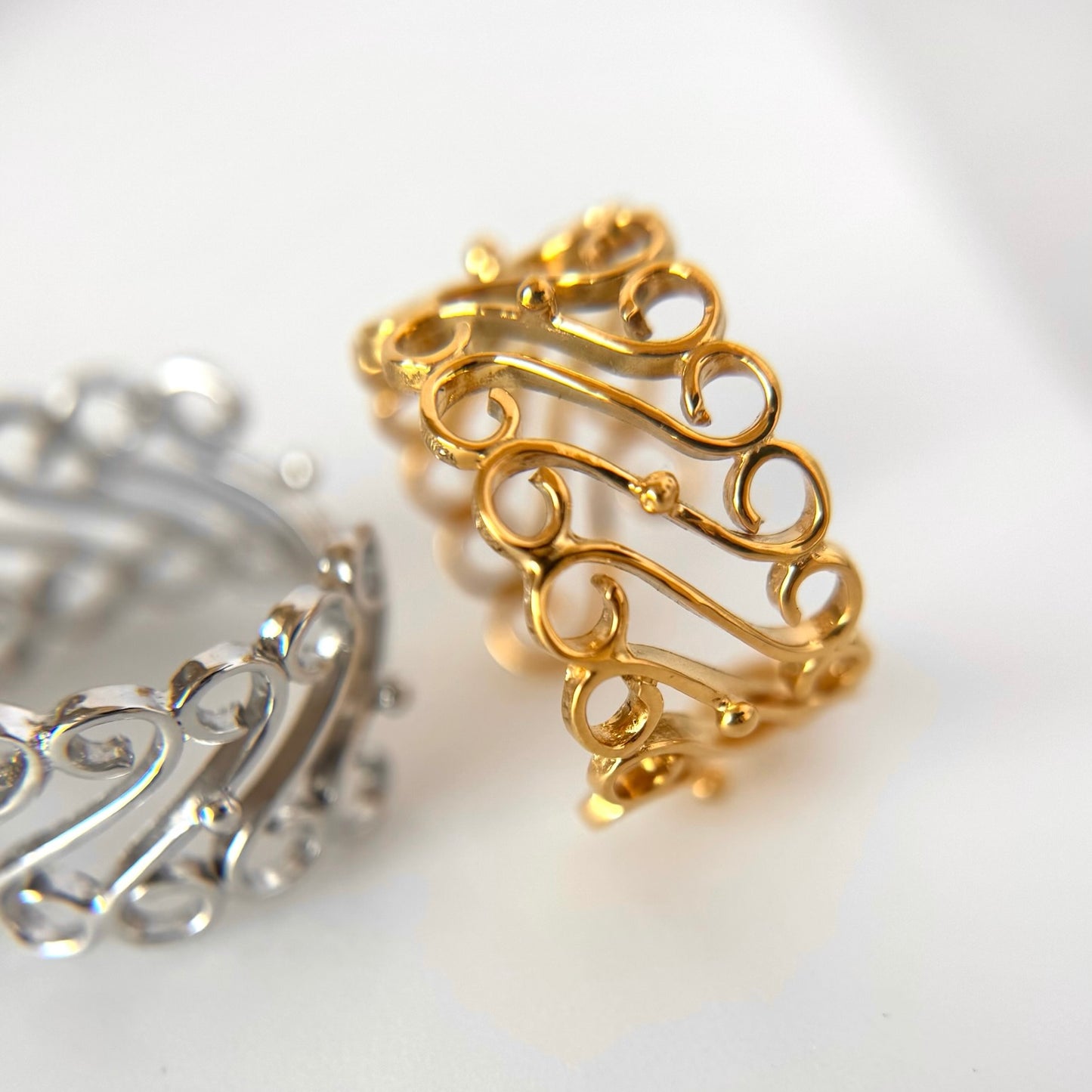 [ gold ] garden decor [ free size ]